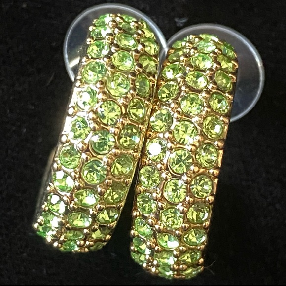 Vintage QVC Joan Rivers Classics Collection Pavé Hoop Earrings Green - Picture 3 of 9